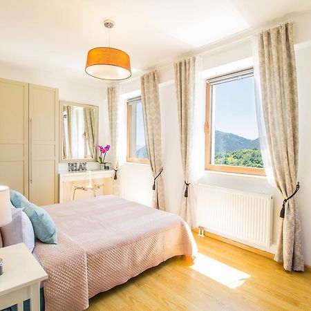 Seasons Mountain Suite Брашов Екстер'єр фото