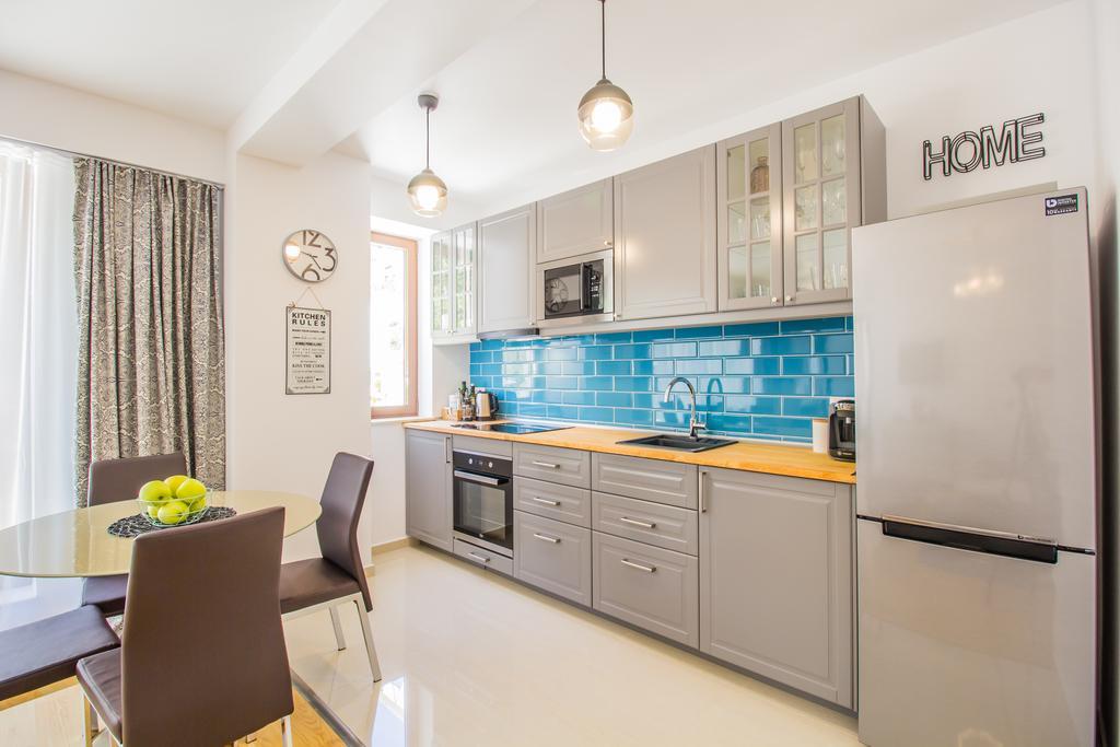 Seasons Mountain Suite Брашов Екстер'єр фото