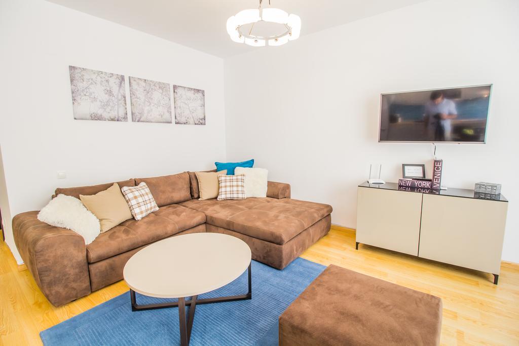 Seasons Mountain Suite Брашов Екстер'єр фото